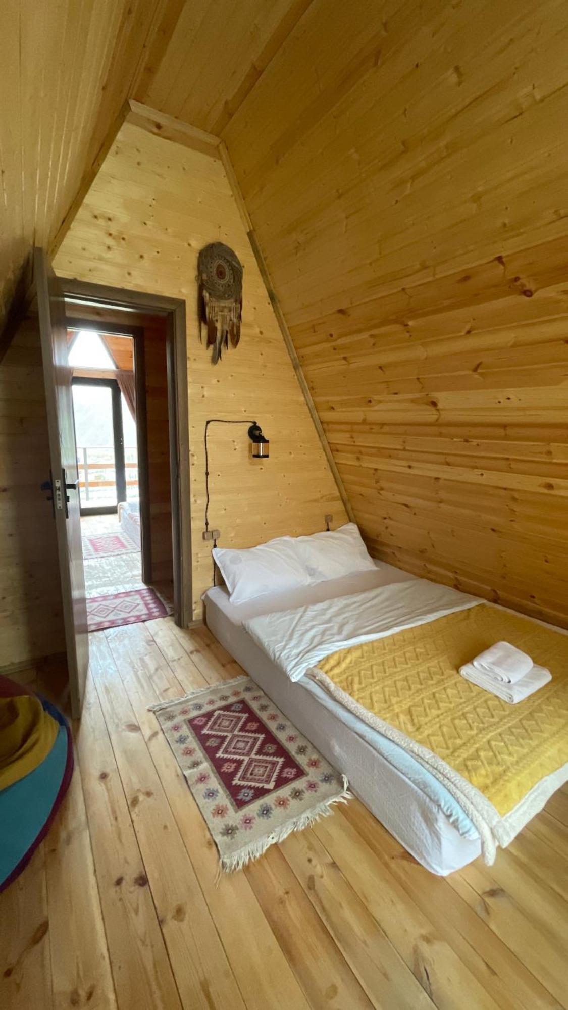 Aura Cottages Kazbegi Exterior foto